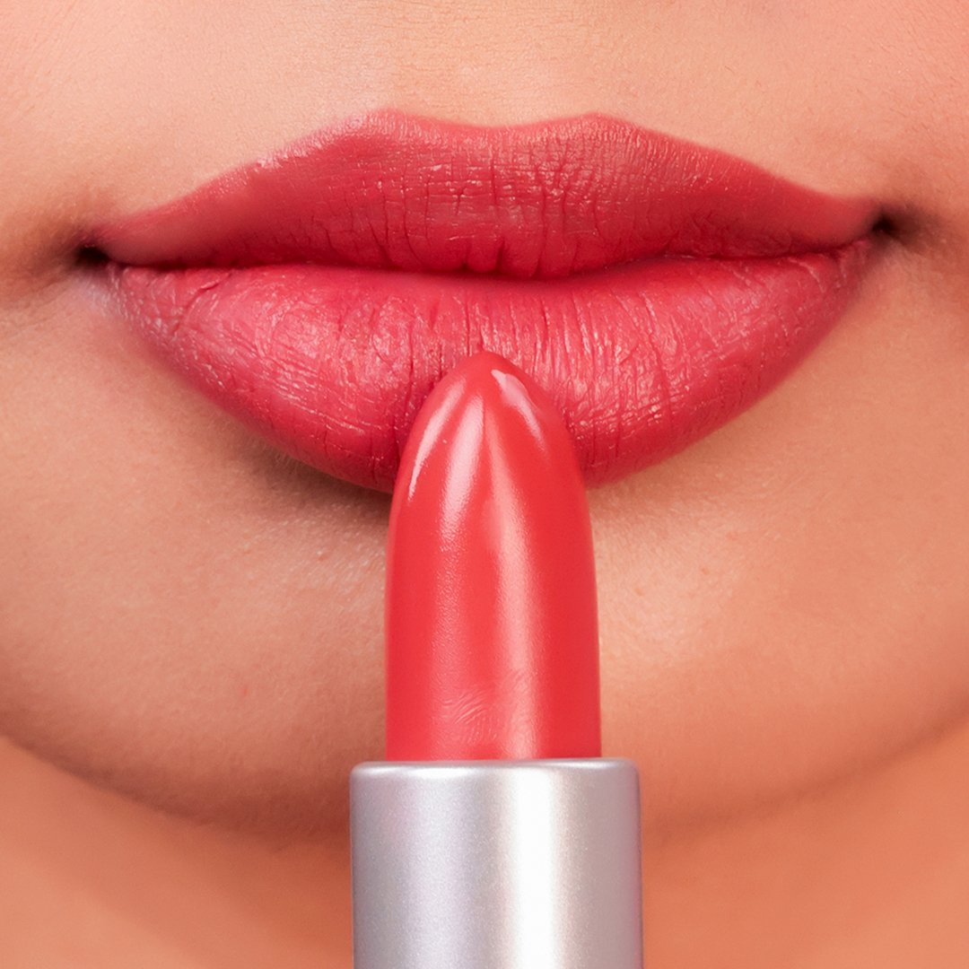 Dragon Edition Velvet Lipstick - Cherry Crush