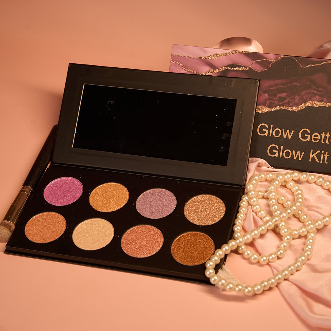 Diamond Glow Highlighter Palette 8 Shades-Highly Pigmented