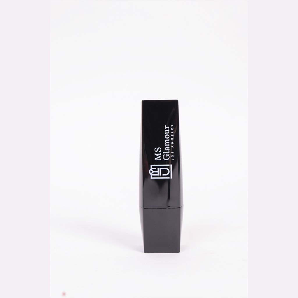 Ultra-Comfortable Velvet Matte Lipstick Smudge Proof - Vivid Pink
