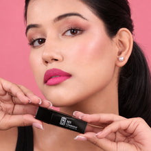 Ultra-Comfortable Velvet Matte Lipstick Smudge Proof - Vivid Pink
