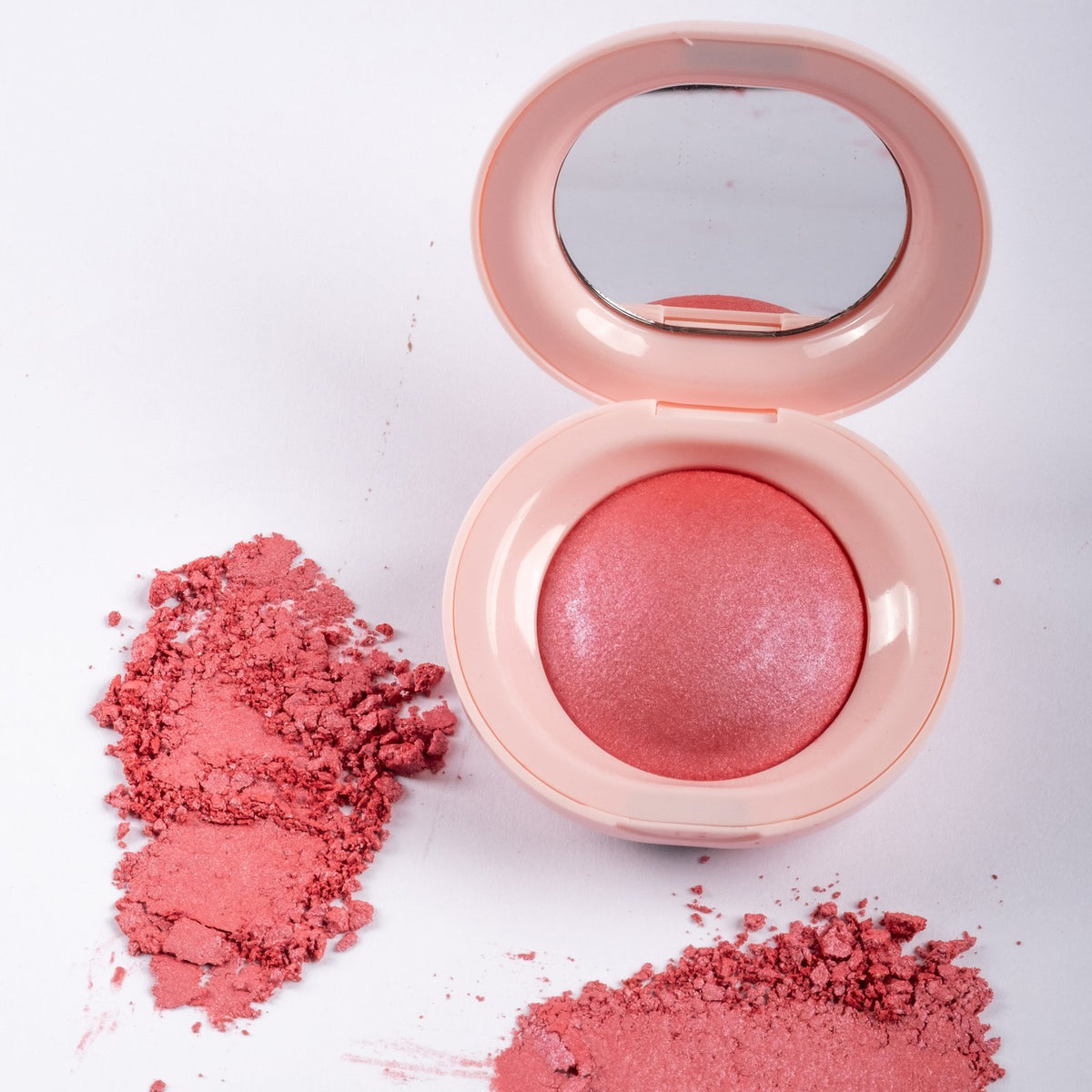 Glam Glow Silky Touch Luminous Powder Blush-PRETTY
