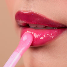 Nourishing Glossy Lip Oil - Shade Elixir
