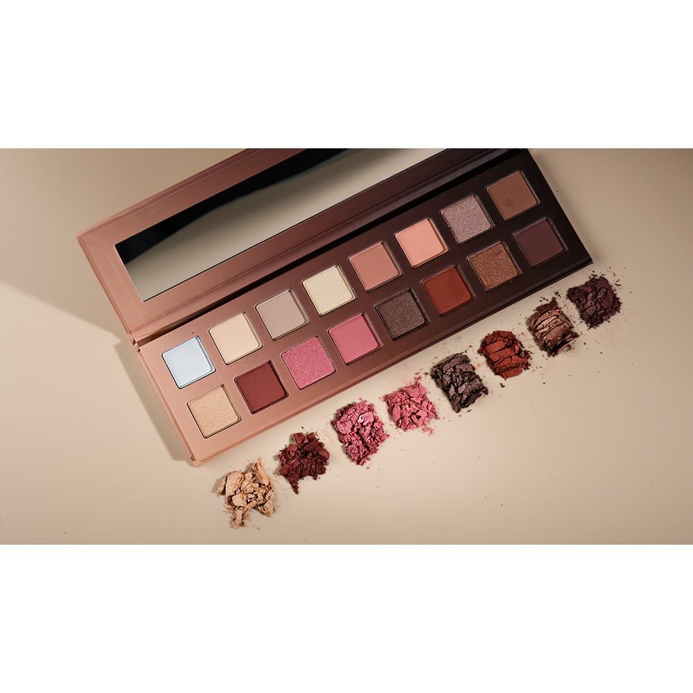 Smokey Seduction 16 shades eyeshadow Pallete