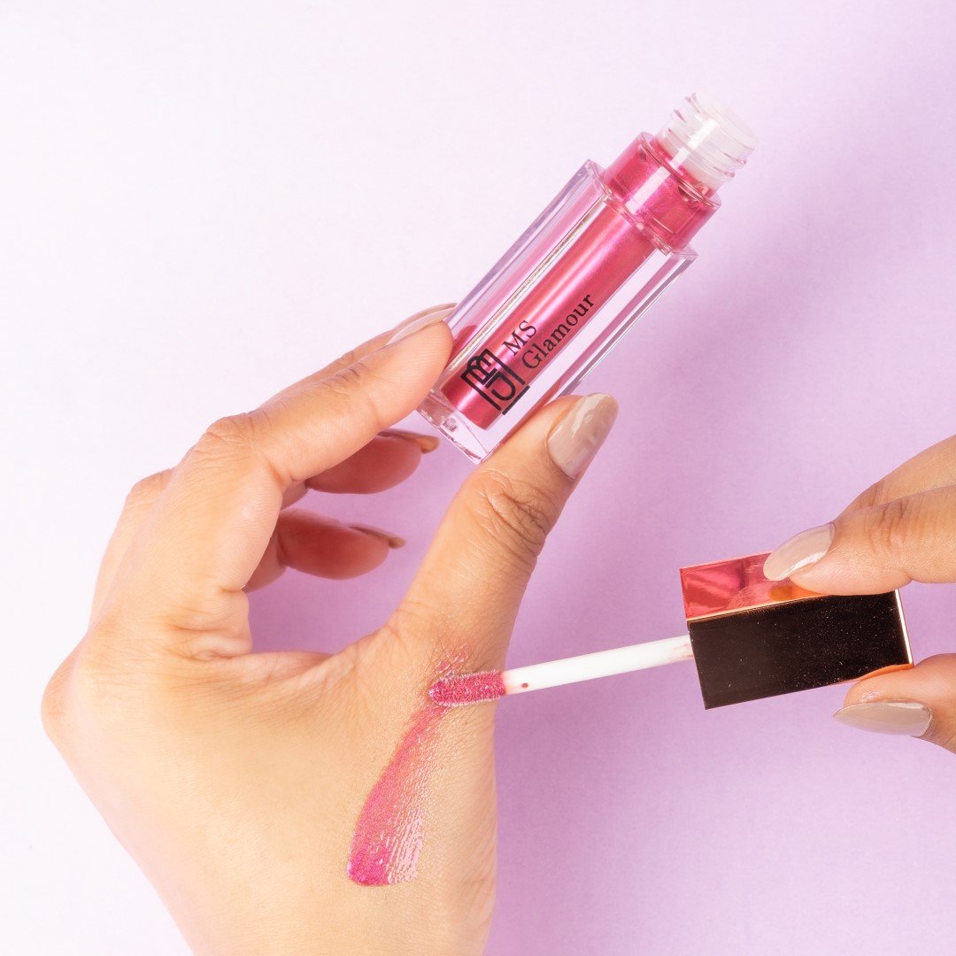 Kiss n Glow Hydrating Lip Gloss-Kiss Me