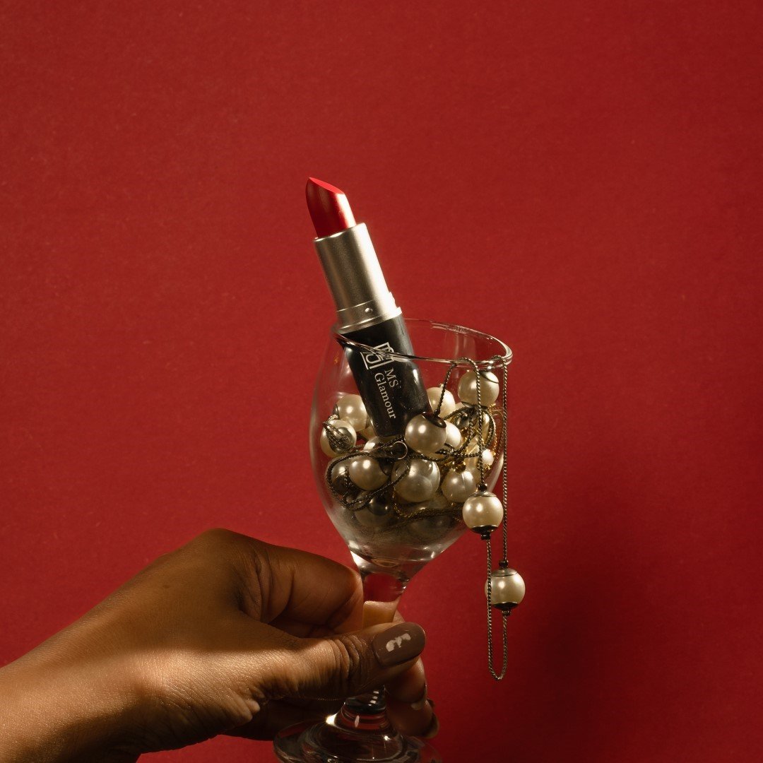 Millennials Edition Silky Matte Lipstick - Shade Juhi