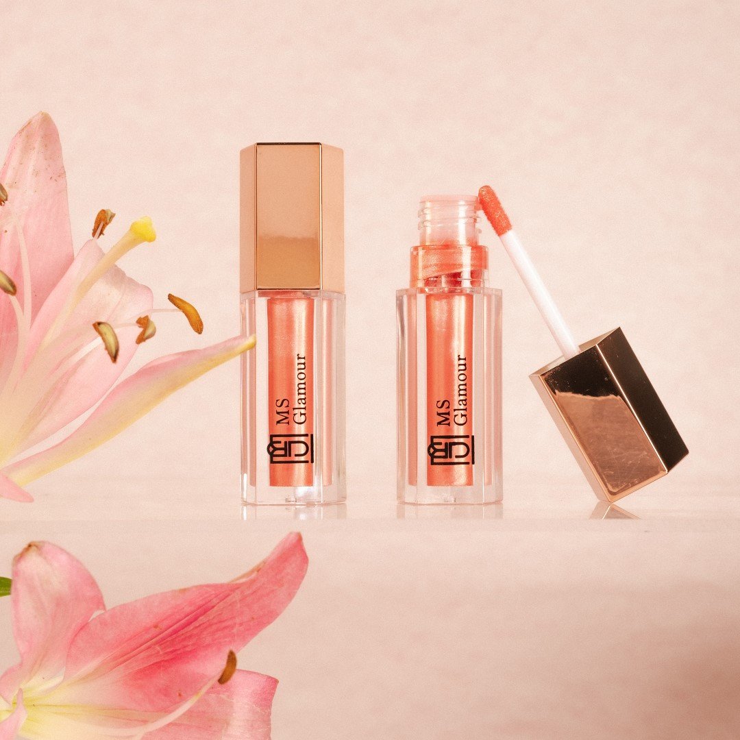 Kiss n Glow Hydrating Lip Gloss-Velvet Tease