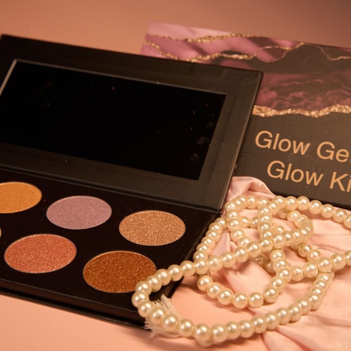Diamond-glow-highlighter-5.jpg Diamond-glow-highlighter-5.jpg