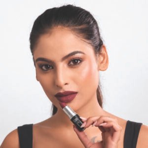 Millennials Edition Silky Matte Lipstick - Shade_Madhuri